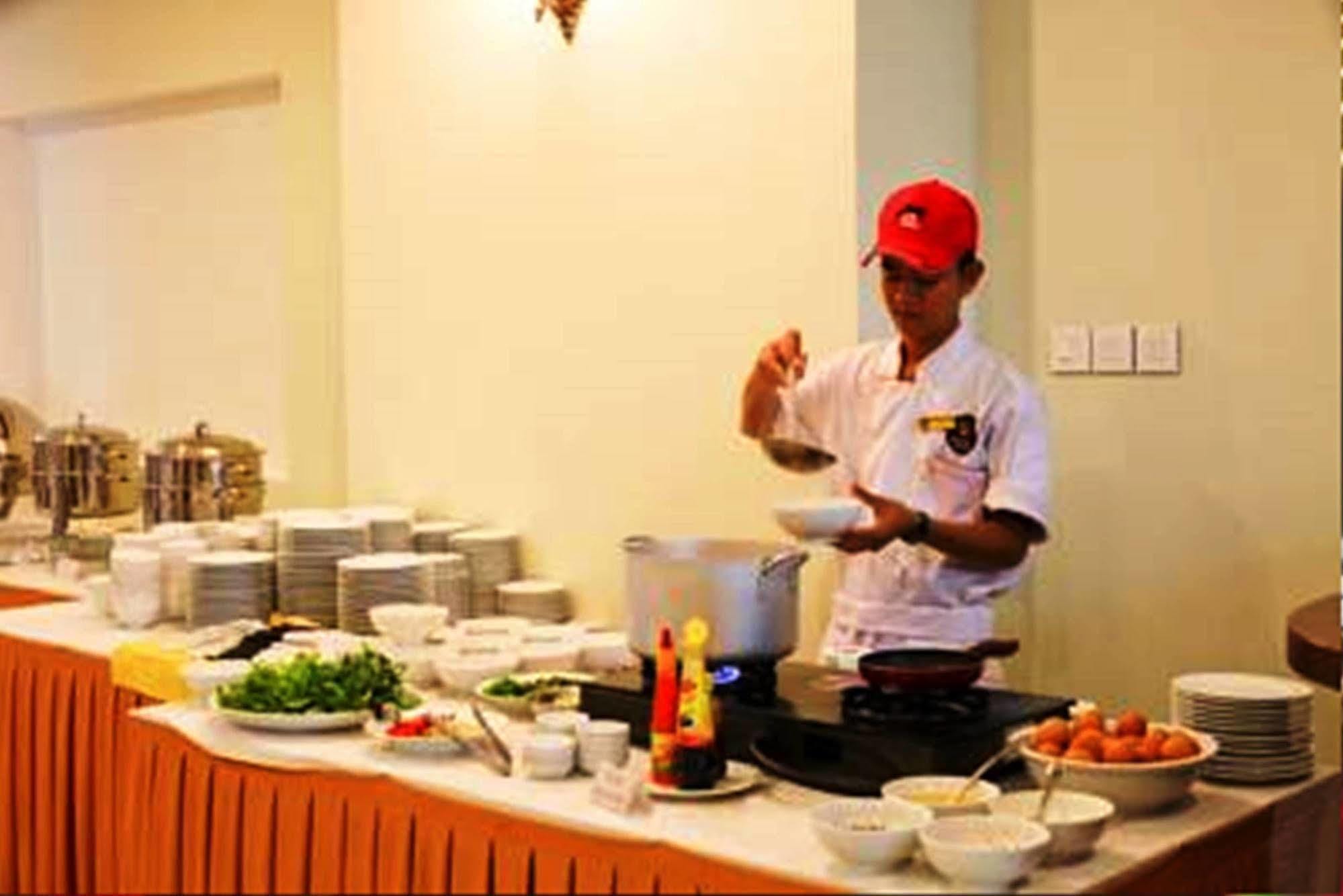 Seventeen Saloon Hotel Da Nang Zewnętrze zdjęcie
